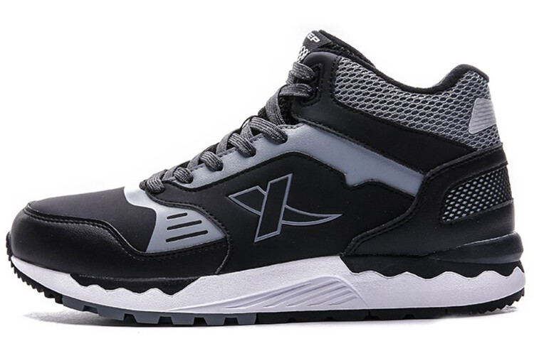 Мужская обувь Lifestyle, средняя высота, черный/серый Xtep
Мужская обувь Lifestyle, средняя высота, черный/серый Xtep