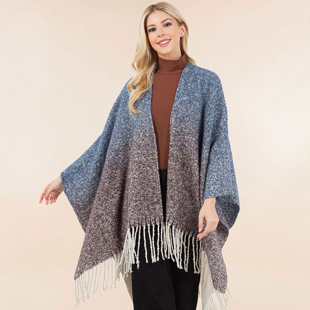 Пончо с бахромой и открытым передом в технике омбре TRUEDAMES, черный
Пончо с бахромой и открытым передом в технике омбре TRUEDAMES, черный