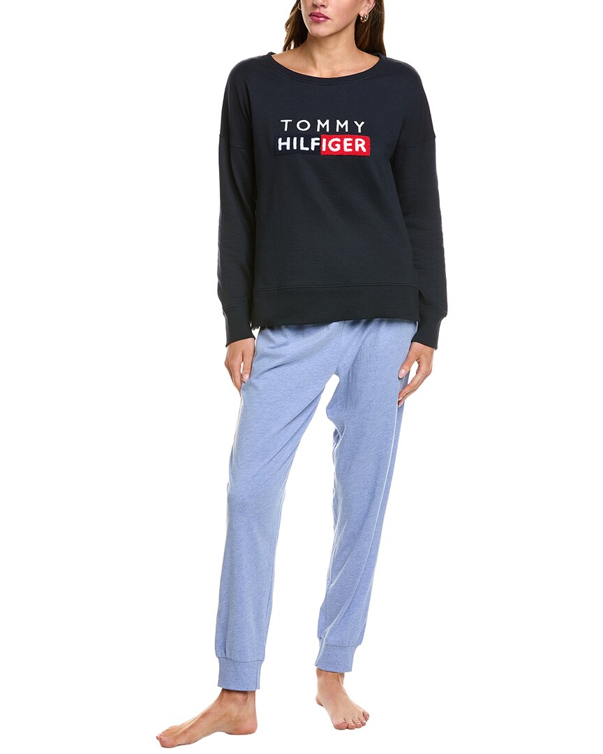 Комплект для сна Tommy Hilfiger из 2 предметов: рубашка и брюки Tommy Hilfiger, синий
Комплект для сна Tommy Hilfiger из 2 предметов: рубашка и брюки Tommy Hilfiger, синий