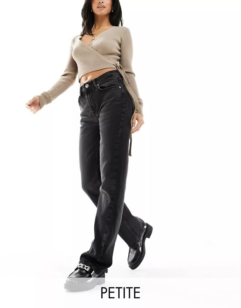 Черные джинсы прямого кроя Stradivarius Petite
Черные джинсы прямого кроя Stradivarius Petite