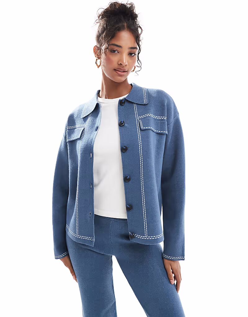 Вязаная рубашка в стиле вестерн синего цвета
Вязаная рубашка в стиле вестерн синего цвета