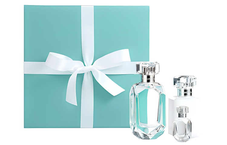 TIFFANY & CO. Набор духов SHEER SET туалетная вода Blackcurrant Yilan 75ml+100ml+5ml
TIFFANY & CO. Набор духов SHEER SET туалетная вода Blackcurrant Yilan 75ml+100ml+5ml
