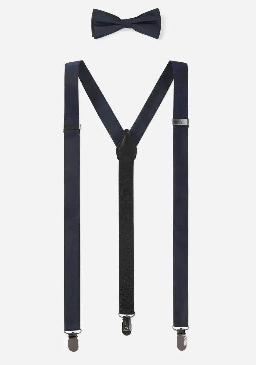 Галстук-бабочка MONTI "PIPPO", в комплекте с подтяжками в тон, синий
Галстук-бабочка MONTI "PIPPO", в комплекте с подтяжками в тон, синий