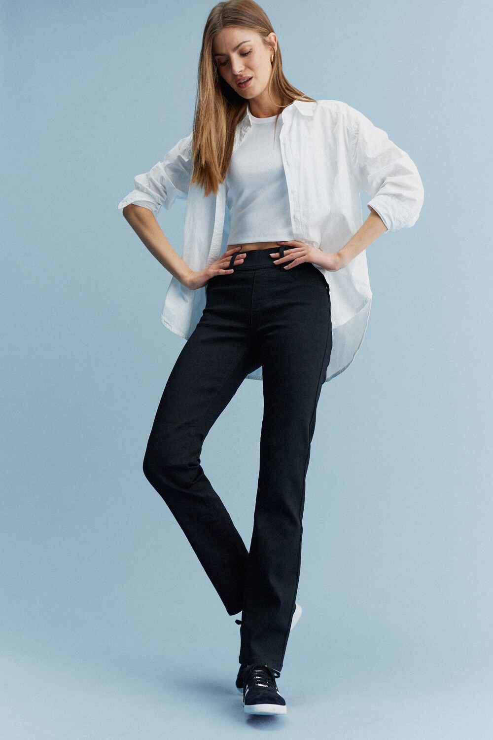 Формирующие джинсовые леггинсы из мягкого суперэластичного материала приталенного кроя Next, черный
Формирующие джинсовые леггинсы из мягкого суперэластичного материала приталенного кроя Next, черный