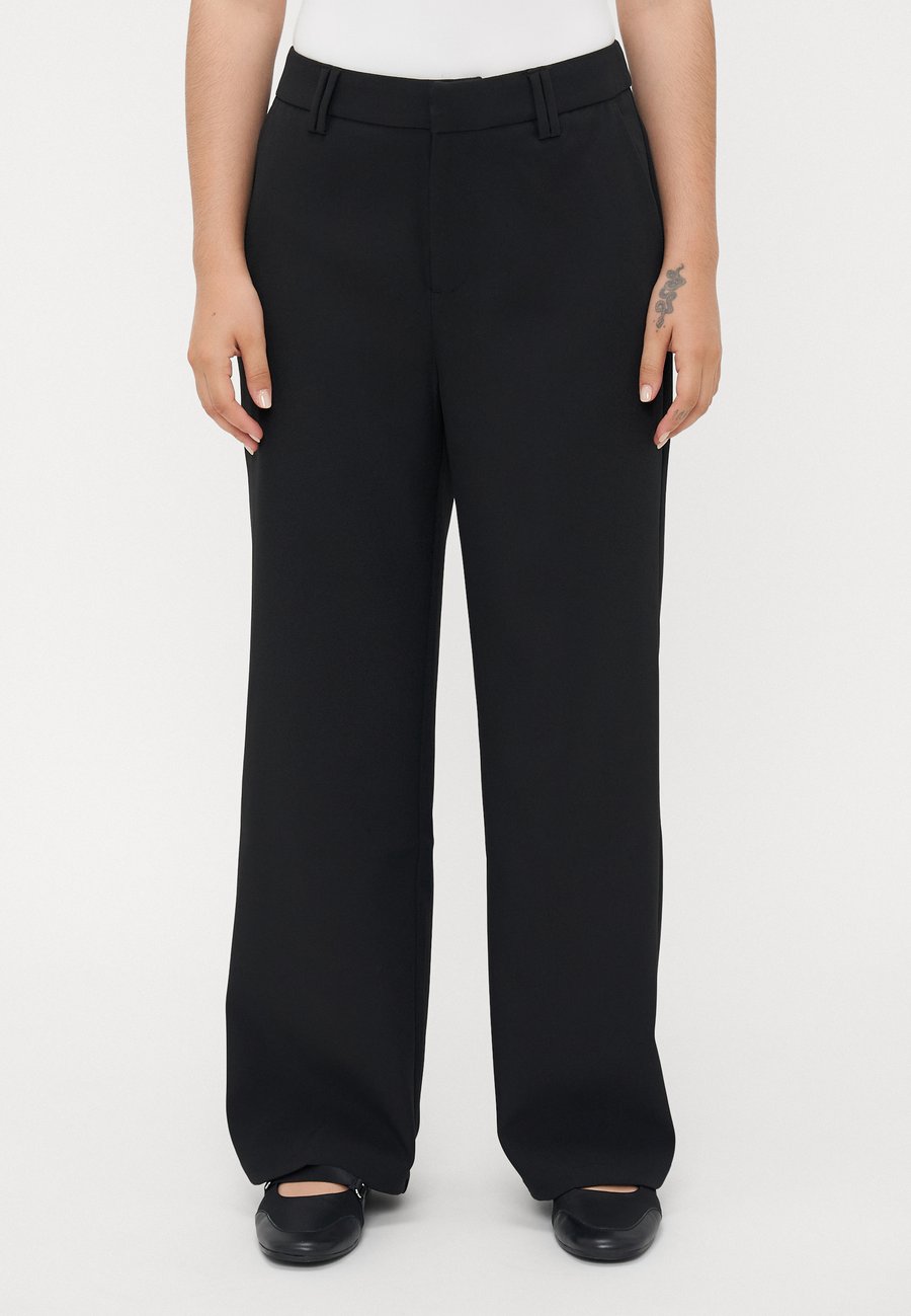 Брюки ONLY Petite ONLELLY LIFE STRAIGHT, Black
Брюки ONLY Petite ONLELLY LIFE STRAIGHT, Black