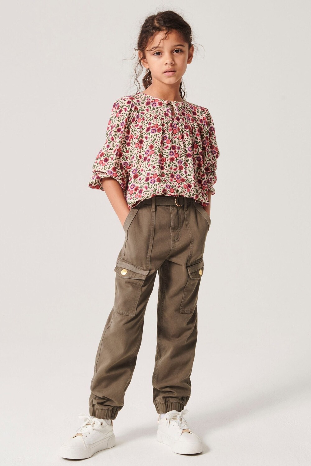 Брюки-Карго для девочек с поясом и узором «елочка» River Island, зеленый
Брюки-Карго для девочек с поясом и узором «елочка» River Island, зеленый