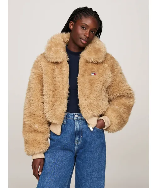 Бомбер Loose fit Tommy Jeans, бежевый
Бомбер Loose fit Tommy Jeans, бежевый