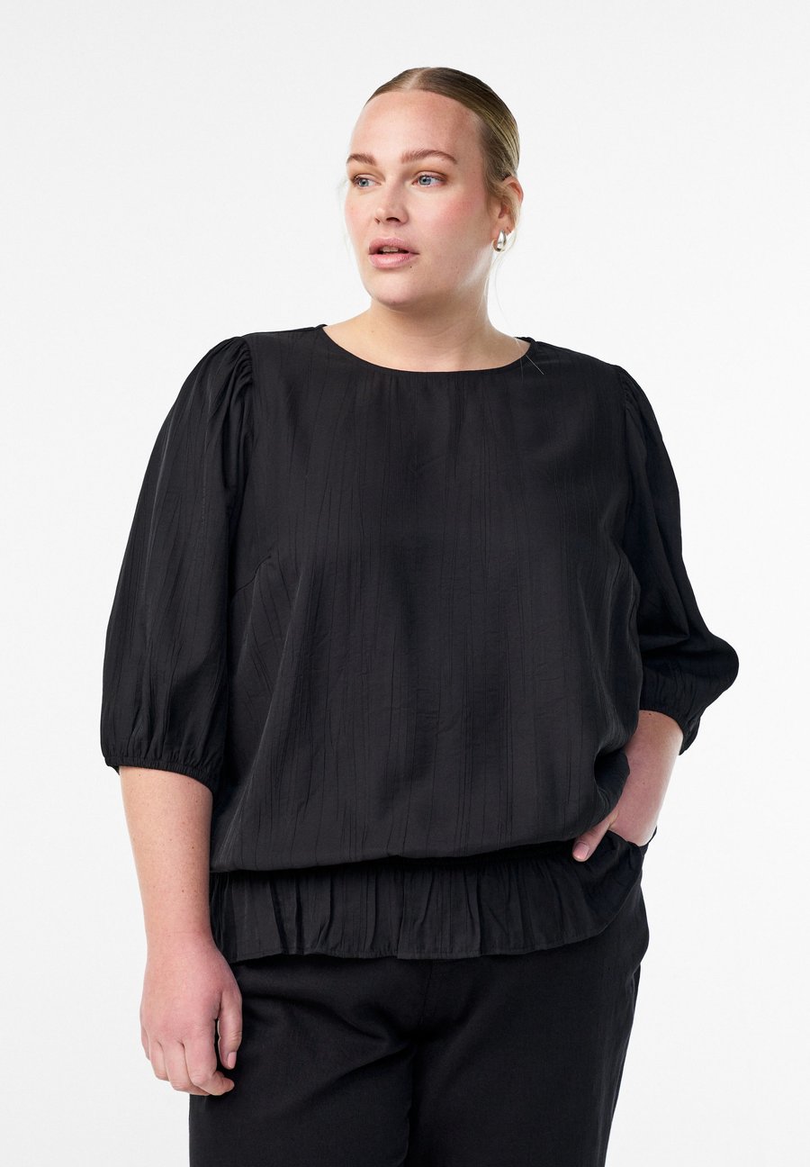 Блуза Zizzi MIT 3/4-ÄRMELN UND BALLONEFFEKT, Black
Блуза Zizzi MIT 3/4-ÄRMELN UND BALLONEFFEKT, Black