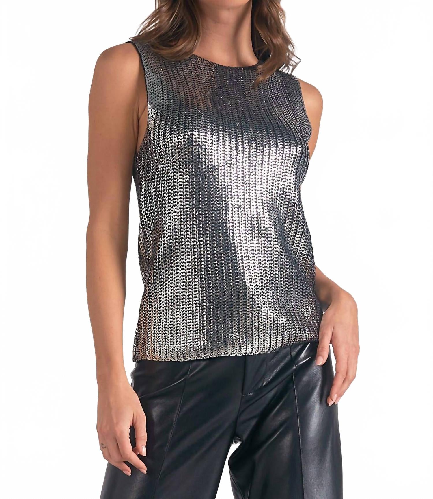 Серебряный металлический жилет-свитер ELAN
Серебряный металлический жилет-свитер ELAN