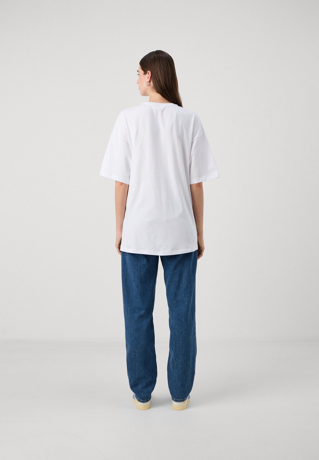 Футболка с набивным рисунком Even&Odd, белый 
Футболка с набивным рисунком Even&Odd, белый