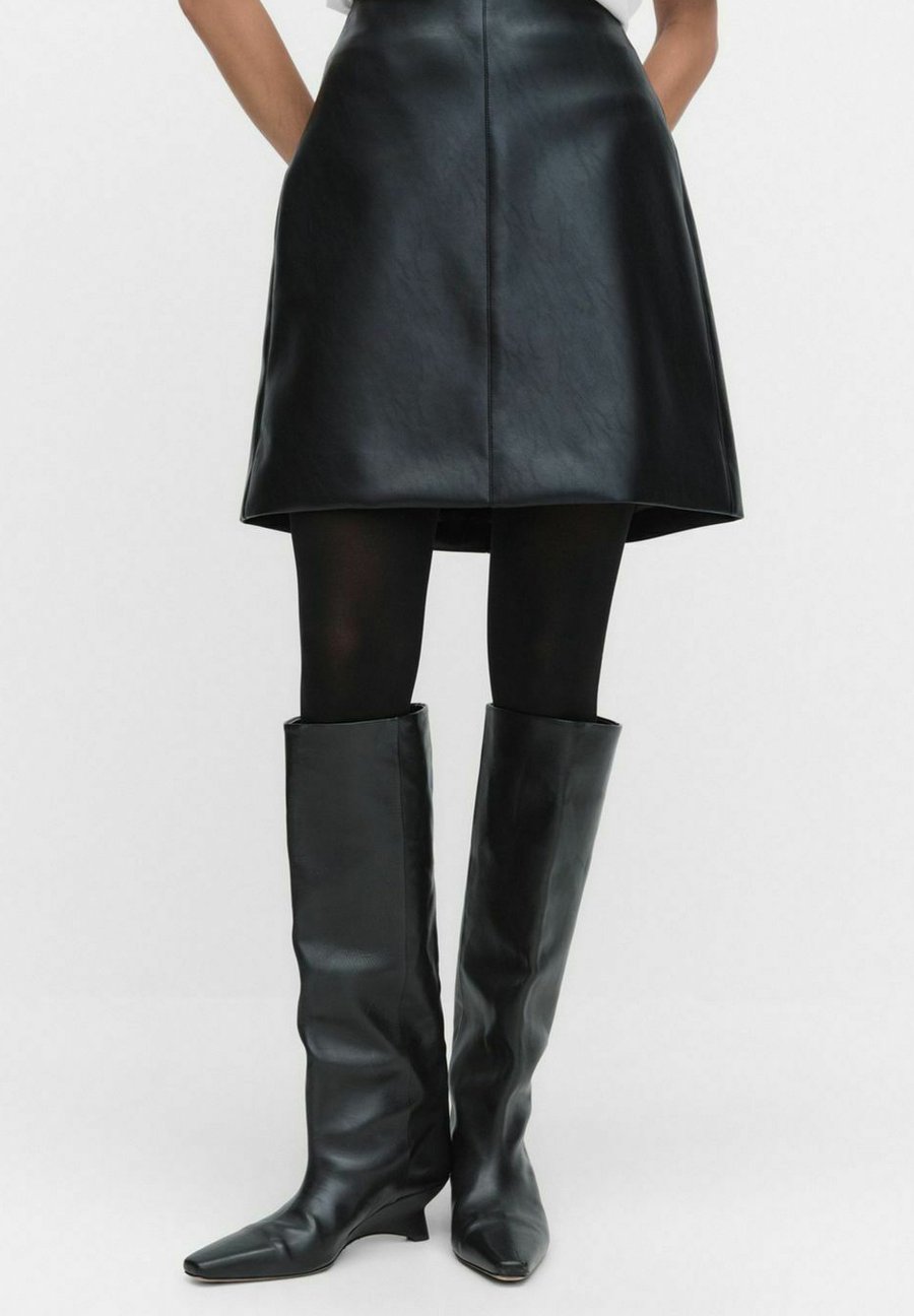 Юбка STOCKH LM SARA PU, Black
Юбка STOCKH LM SARA PU, Black