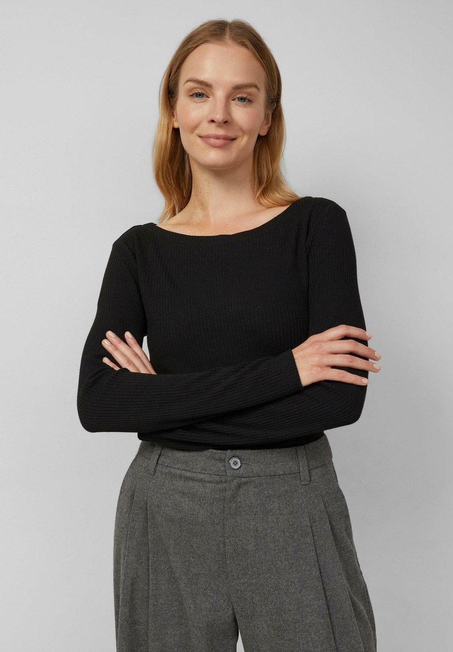 Джемпер s.Oliver Jumper, Schwarz/Black
Джемпер s.Oliver Jumper, Schwarz/Black