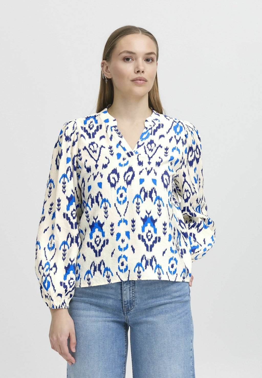 Блуза IXHARPER ICHI, синий
Блуза IXHARPER ICHI, синий