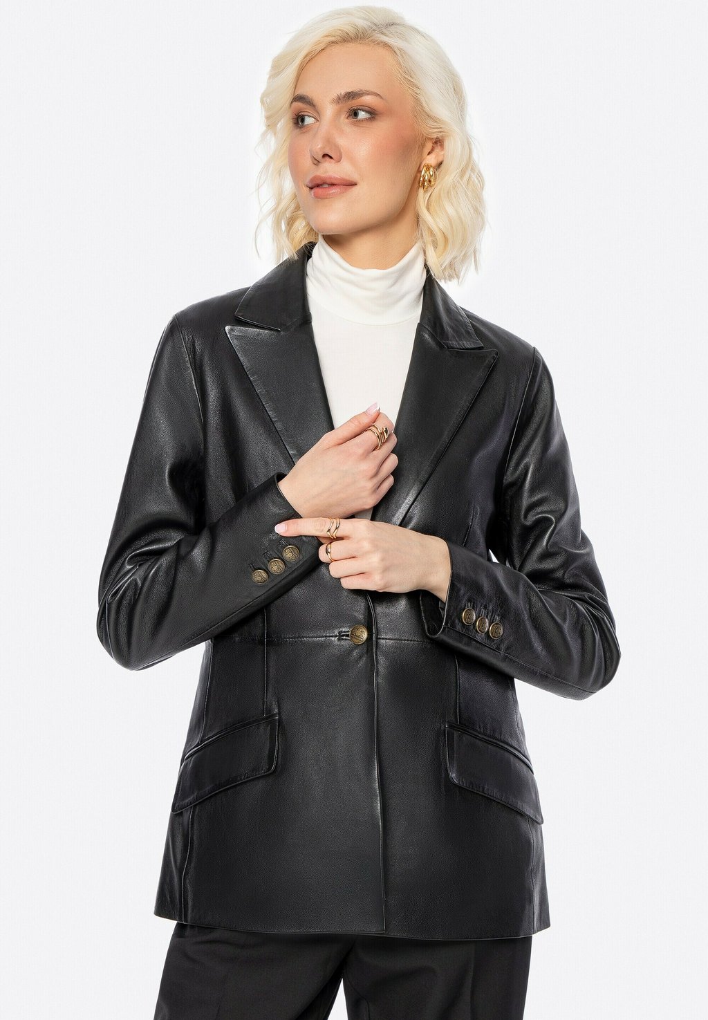 Короткое пальто WITTCHEN, черный
Короткое пальто WITTCHEN, черный