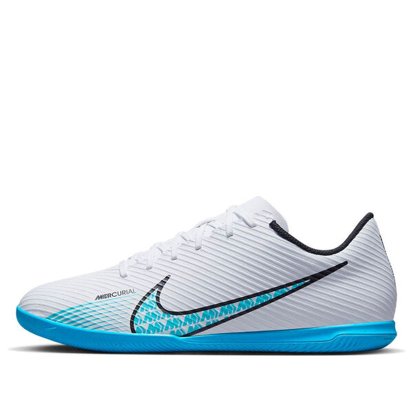 Кроссовки mercurial vapor 15 club ic 'blast pack' Nike, белый
Кроссовки mercurial vapor 15 club ic 'blast pack' Nike, белый