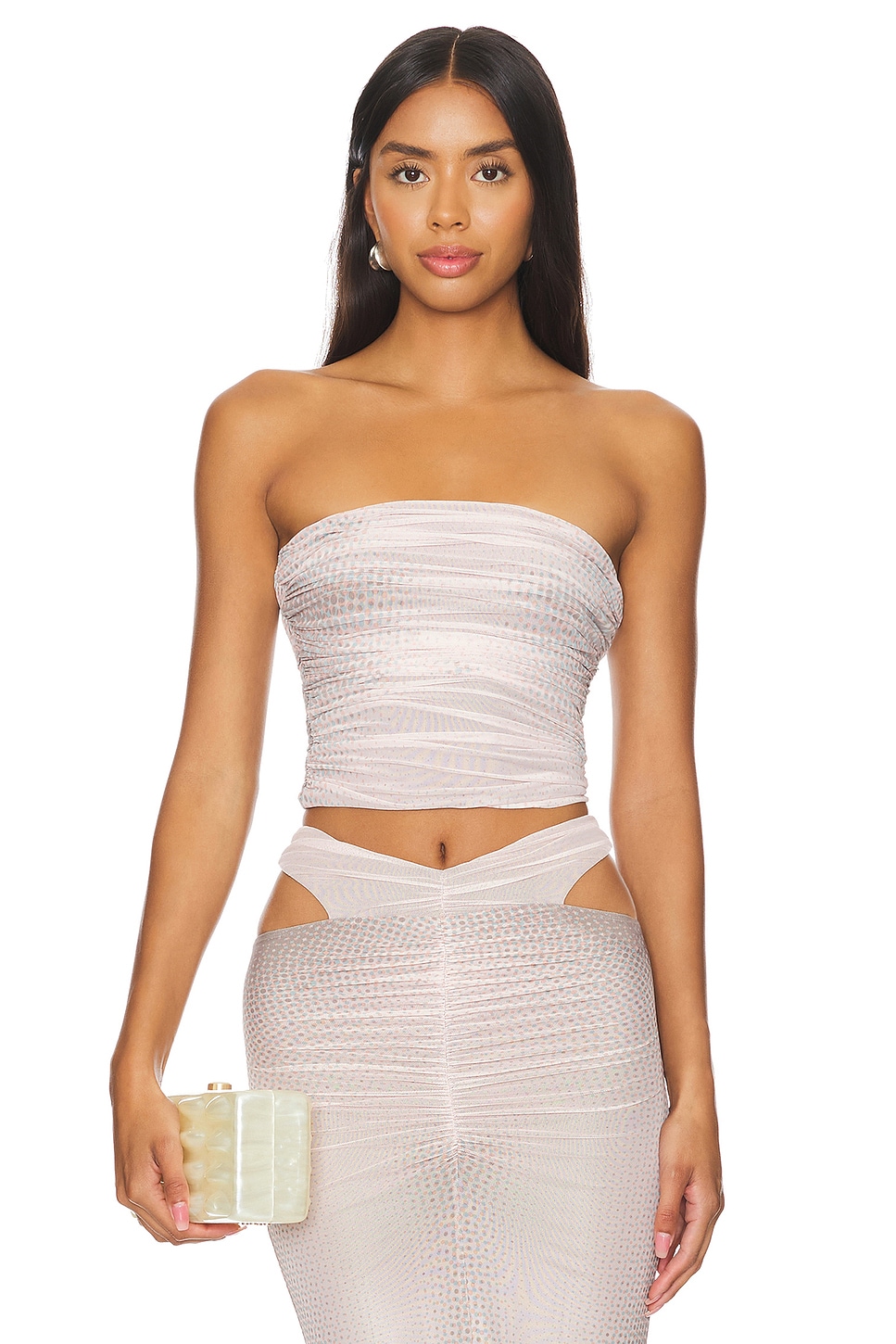 Топ паскуина Afrm, цвет nude illusion
Топ паскуина Afrm, цвет nude illusion