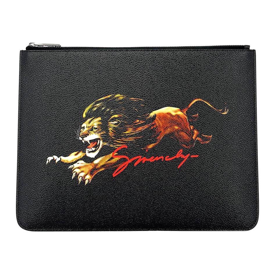 Кожаная клатч мужская черная Givenchy
Кожаная клатч мужская черная Givenchy