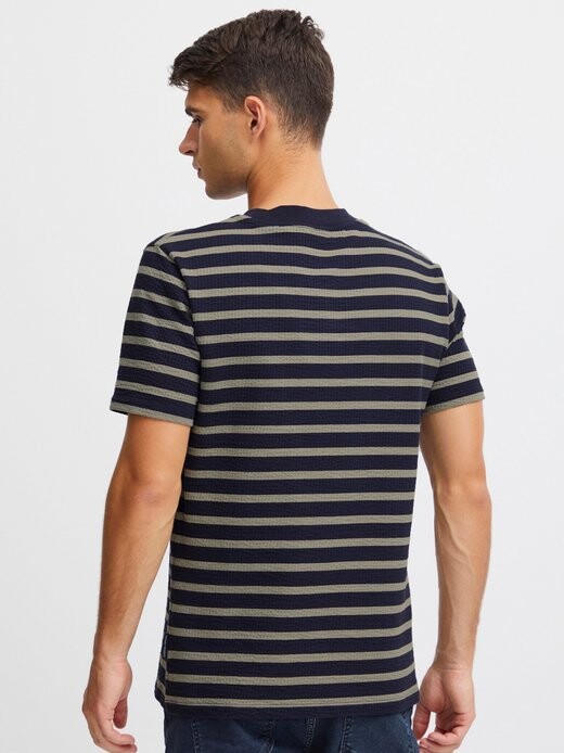 Футболка с фтором Casual Friday, зеленый
Футболка с фтором Casual Friday, зеленый