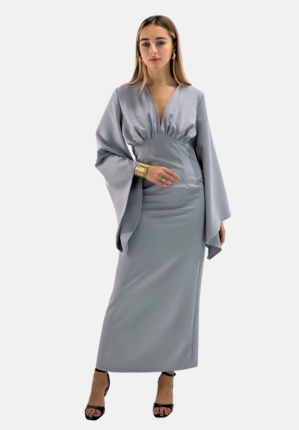 Длинное платье ABAYA Elara, серый
Длинное платье ABAYA Elara, серый