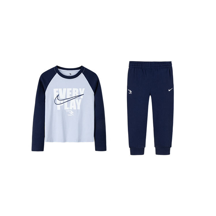 Casual Sportswear 3Brand для детей 3-7 лет Nike, heather синий
Casual Sportswear 3Brand для детей 3-7 лет Nike, heather синий