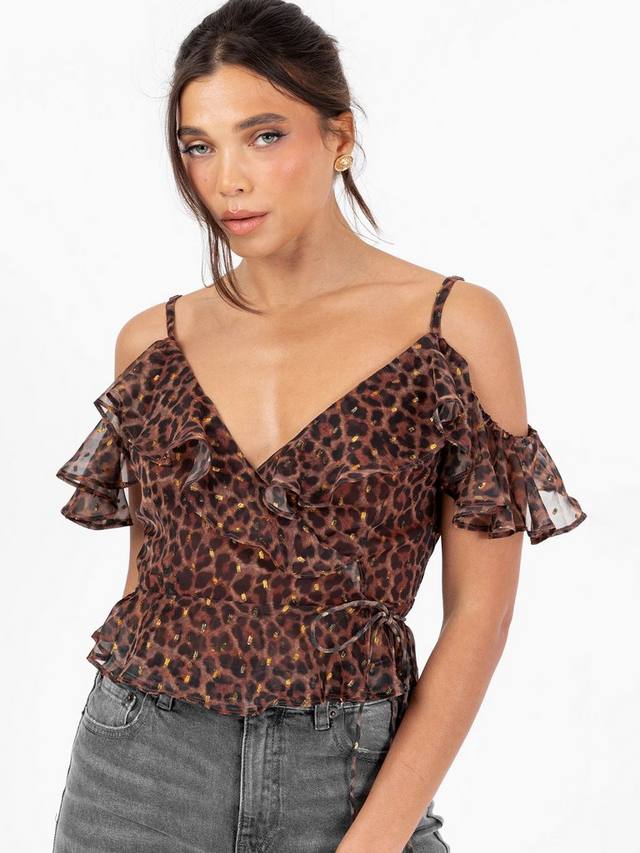 Топ с лямками-спагетти и принтом animal print Anaya With Love
Топ с лямками-спагетти и принтом animal print Anaya With Love