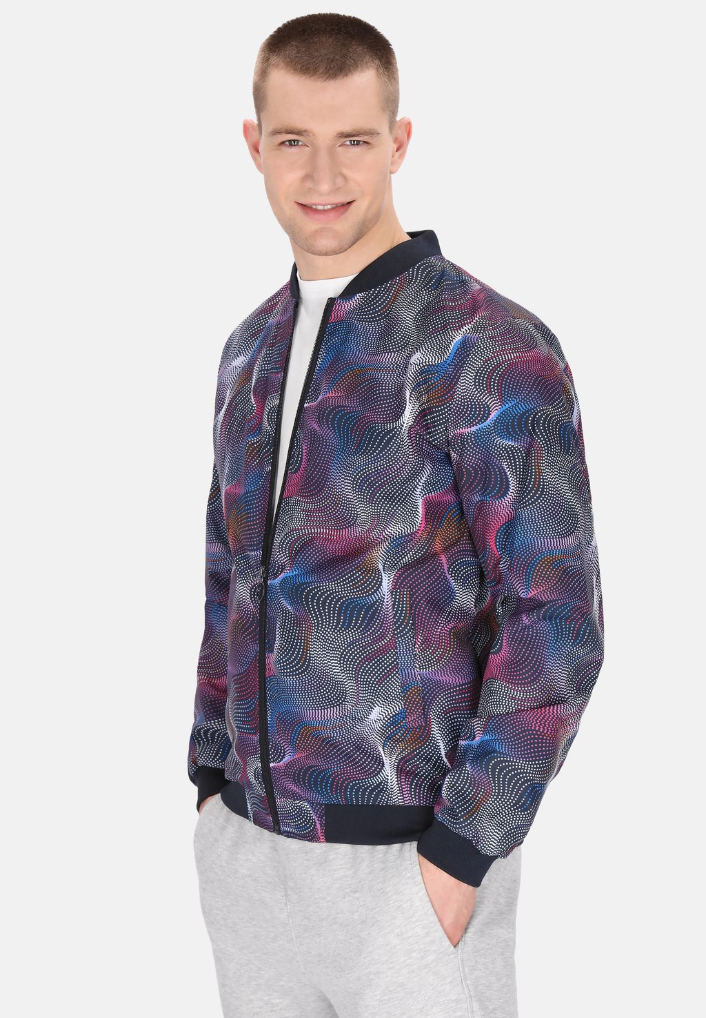 Куртка-бомбер Mo, темно-синий
Куртка-бомбер Mo, темно-синий