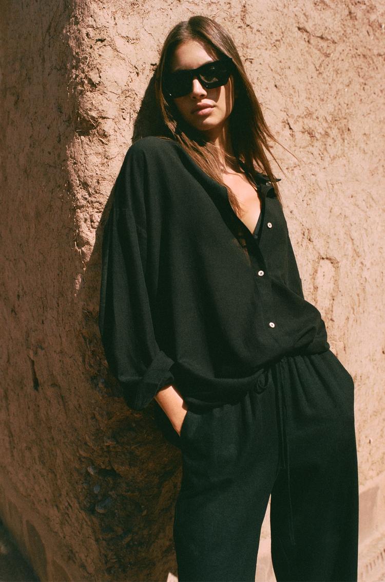 Рубашка свободного покроя в деревенском стиле Pull And Bear, черный
Рубашка свободного покроя в деревенском стиле Pull And Bear, черный