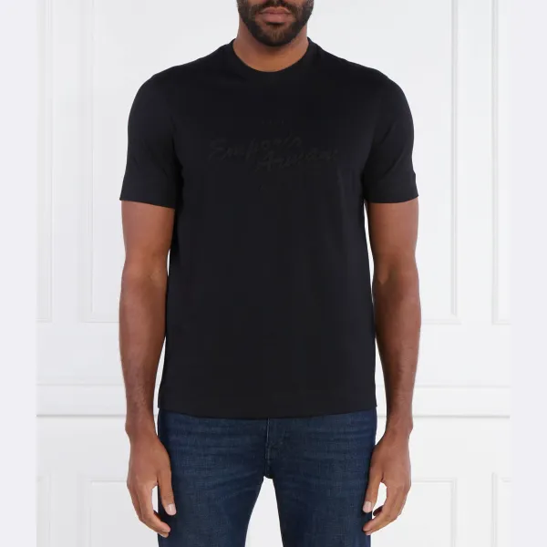 Футболка стандартного кроя Emporio Armani, черный
Футболка стандартного кроя Emporio Armani, черный