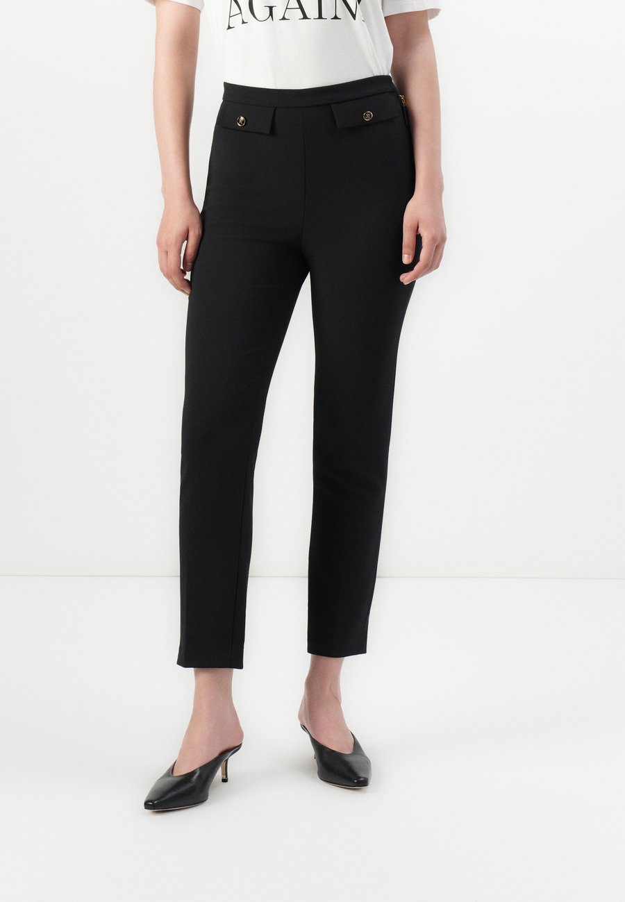Брюки Elisabetta Franchi WOMEN PANT, Nero/Black
Брюки Elisabetta Franchi WOMEN PANT, Nero/Black