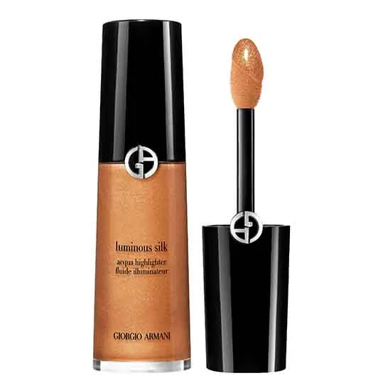 Жидкий хайлайтер Luminous Silk Acqua Highlighter Armani, цвет sunset
Жидкий хайлайтер Luminous Silk Acqua Highlighter Armani, цвет sunset