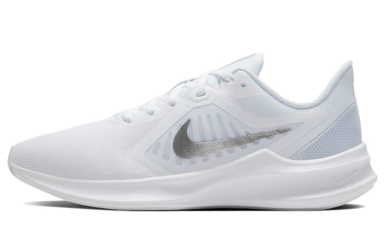 Женские кроссовки Nike Downshifter 10
Женские кроссовки Nike Downshifter 10