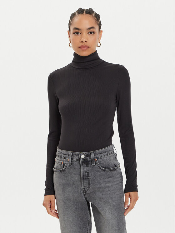 Свитер с высоким воротником приталенного кроя Levi'S, черный
Свитер с высоким воротником приталенного кроя Levi'S, черный