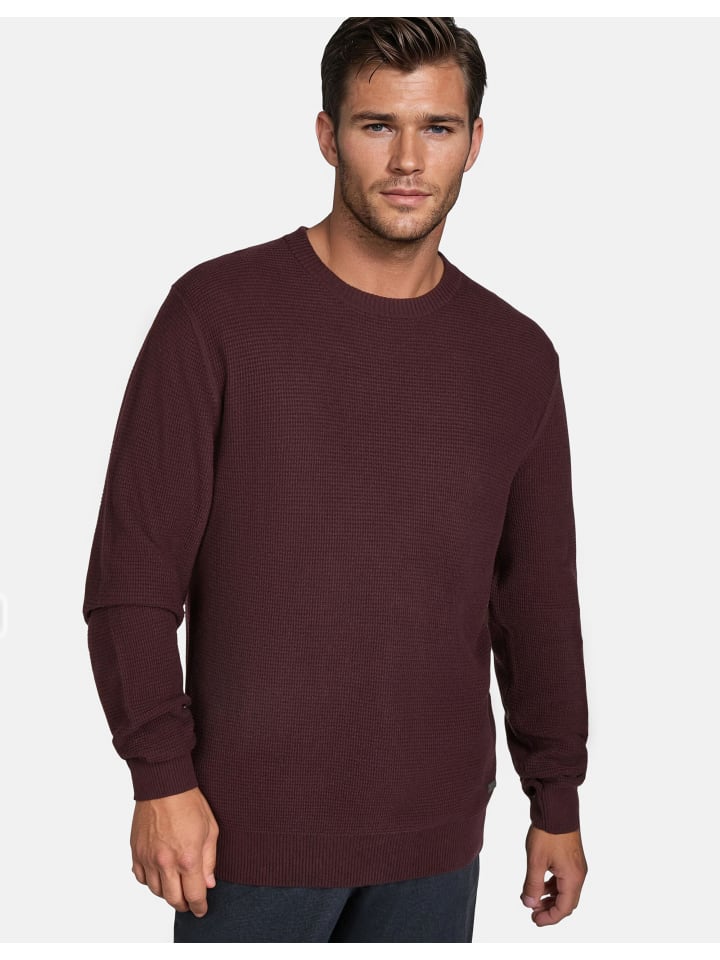 Pierre Cardin Свитер на дегустации вина
Pierre Cardin Свитер на дегустации вина