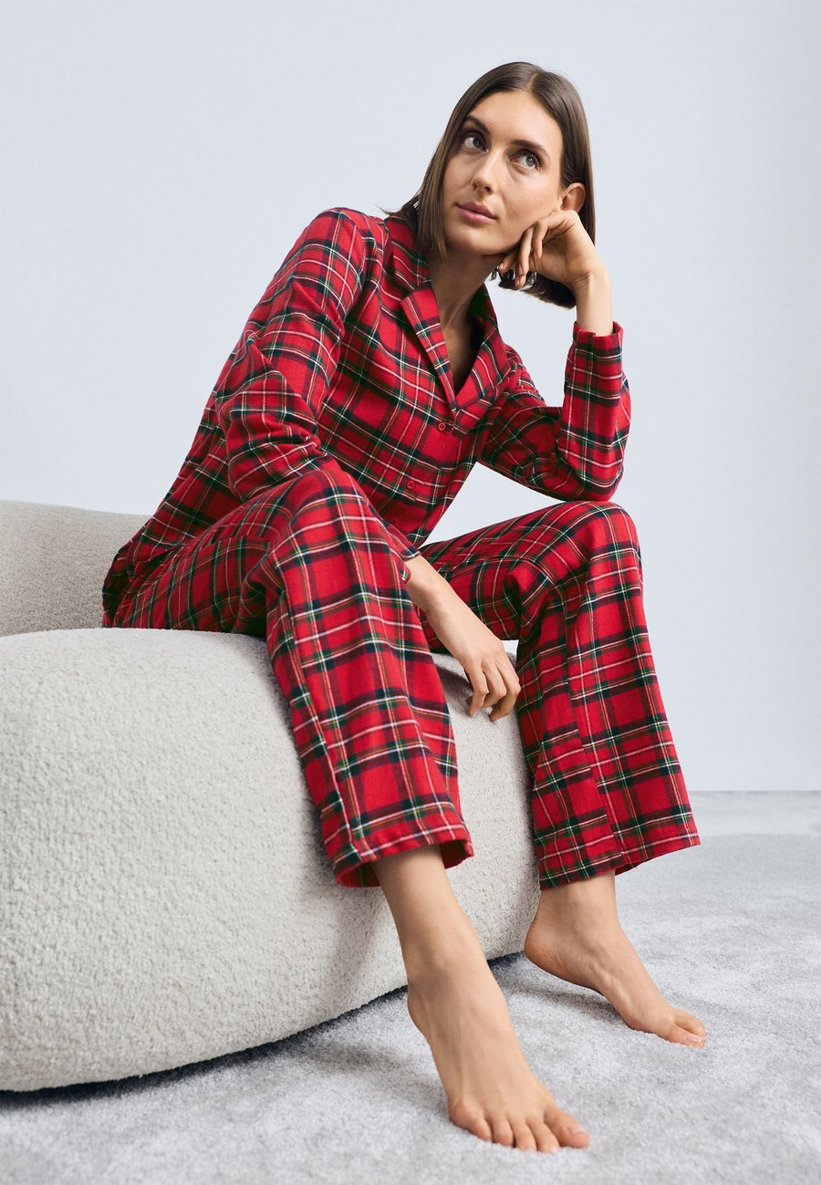 Пижамные брюки Lindex TROUSER PYJAMA , Red
Пижамные брюки Lindex TROUSER PYJAMA , Red