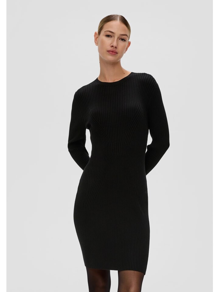 Короткое платье s.Oliver Kleid kurz, черный
Короткое платье s.Oliver Kleid kurz, черный