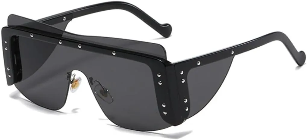 Солнцезащитные очки без оправы для женщин и мужчин, уникальные, с металлическими заклепками, модные, с защитой от УФ-излучения UV400 UATXTAU, Black-black
Солнцезащитные очки без оправы для женщин и мужчин, уникальные, с металлическими заклепками, модные, с защитой от УФ-излучения UV400 UATXTAU, Black-black