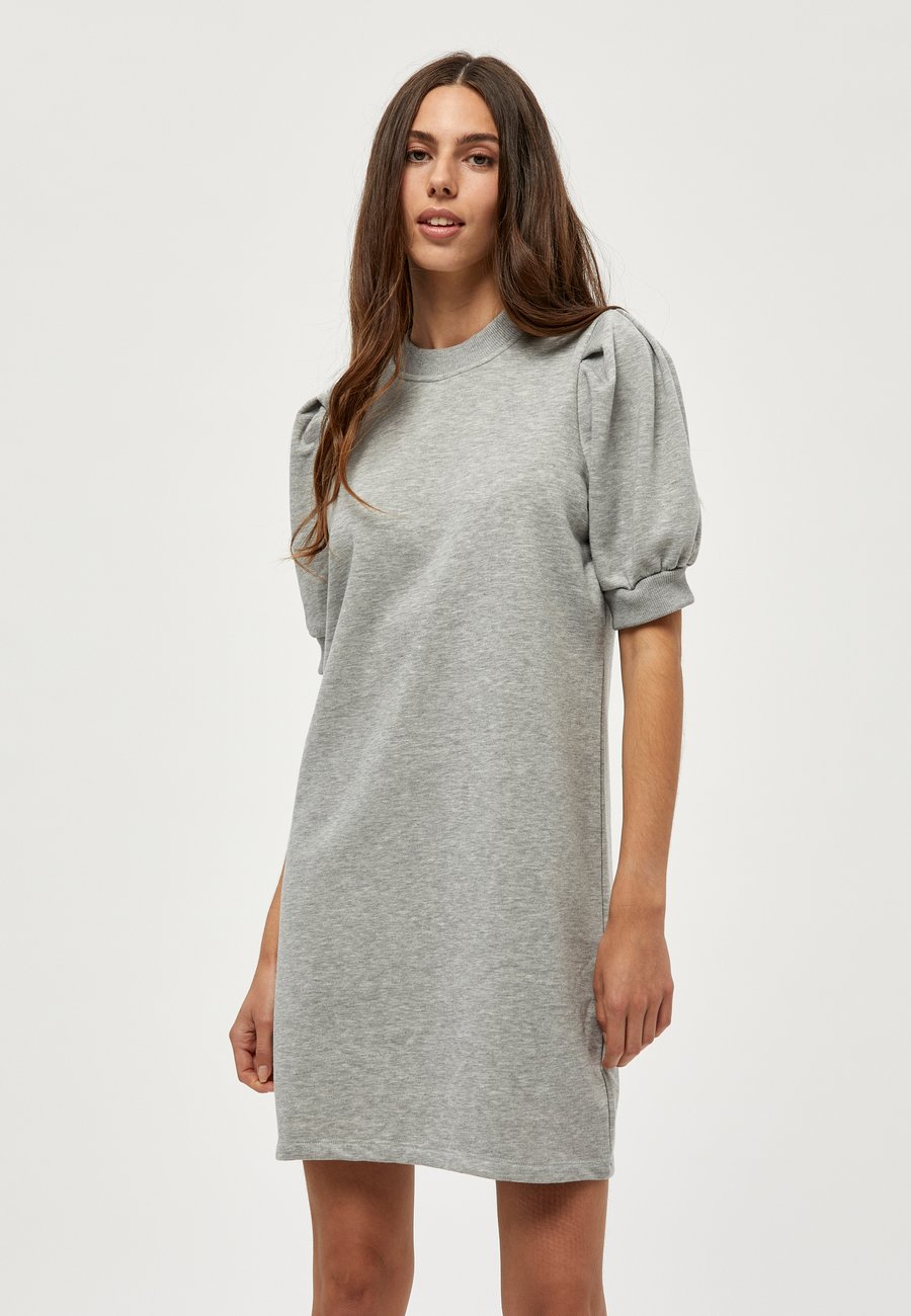 Платье Minus Day dress, Light Grey
Платье Minus Day dress, Light Grey