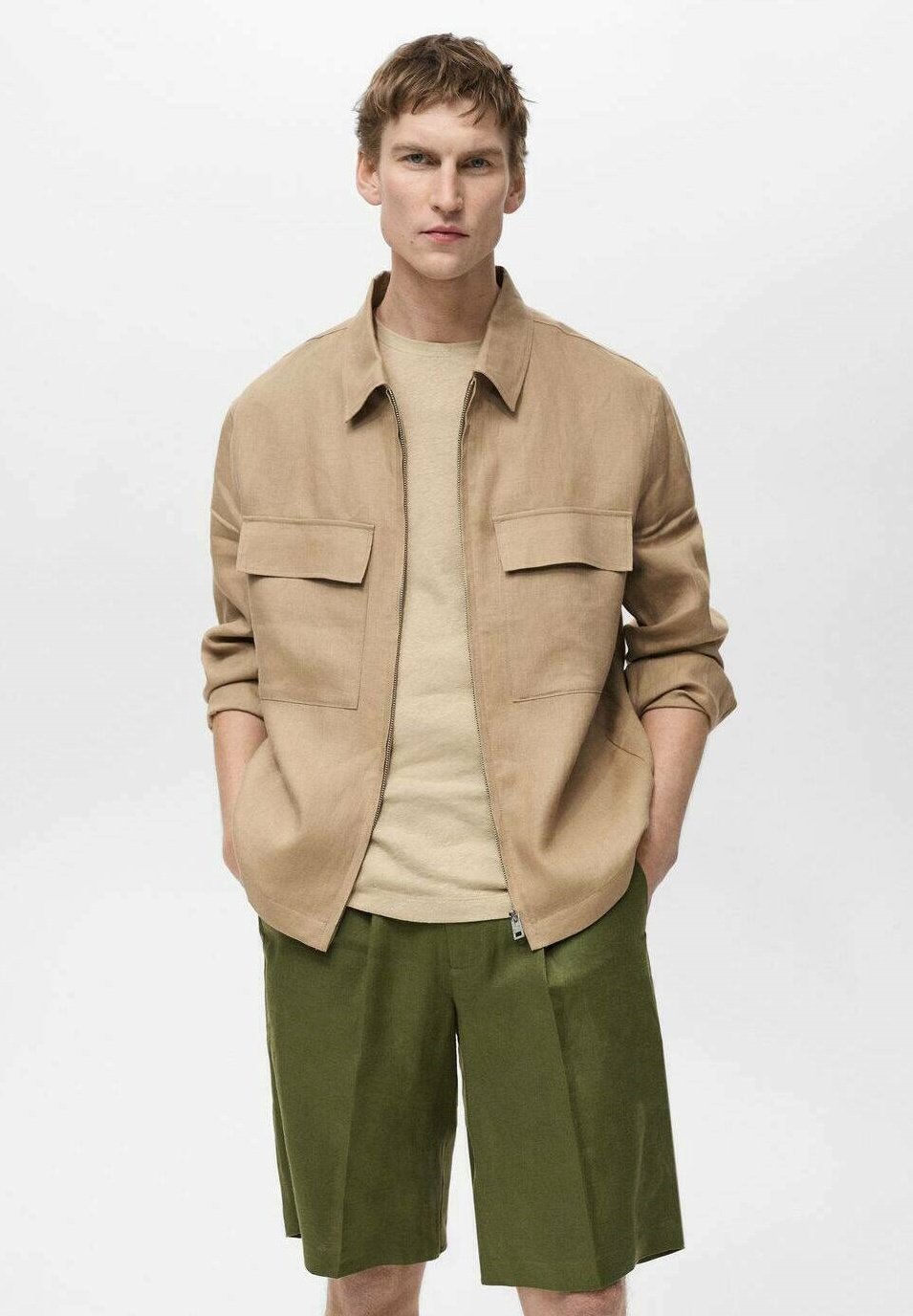 Летняя куртка Mango, бежевый 
Летняя куртка Mango, бежевый