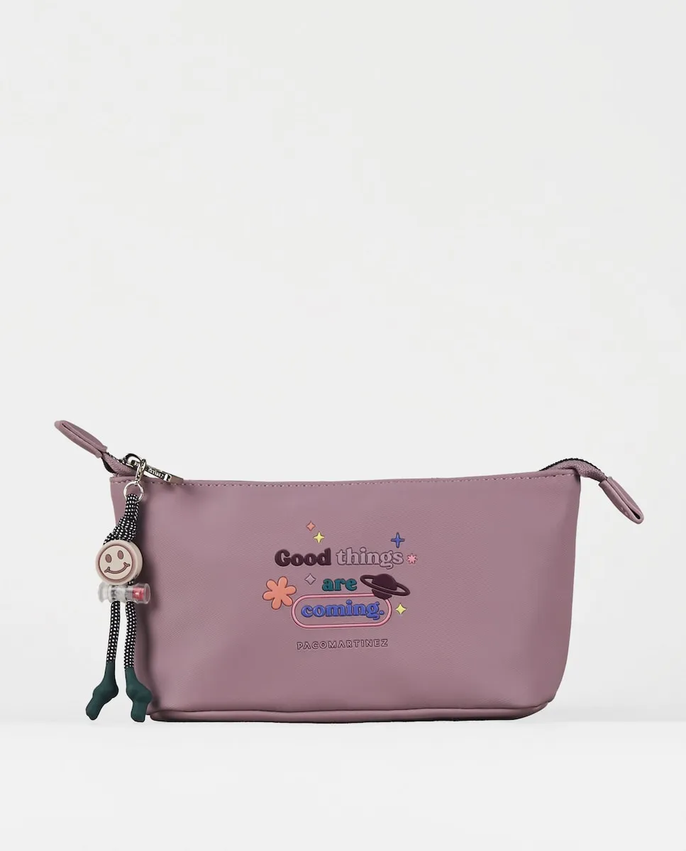 Женский кошелек с резиновым эффектом и надписью PACOMARTINEZ, сиреневый
Женский кошелек с резиновым эффектом и надписью PACOMARTINEZ, сиреневый