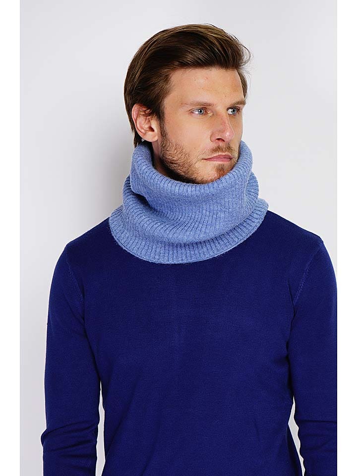 Шарф William de Faye, цвет hellblau - (l)50 x (b)28 cm
Шарф William de Faye, цвет hellblau - (l)50 x (b)28 cm