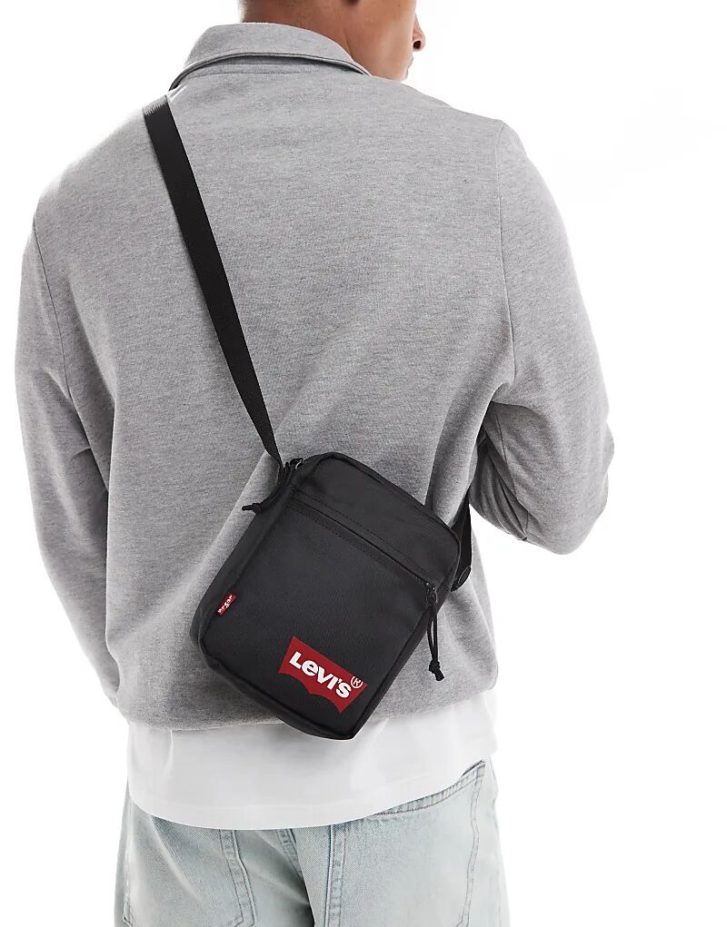 Миниатюрная сумка через плечо Levi's с логотипом «летучая мышь» черного цвета
Миниатюрная сумка через плечо Levi's с логотипом «летучая мышь» черного цвета