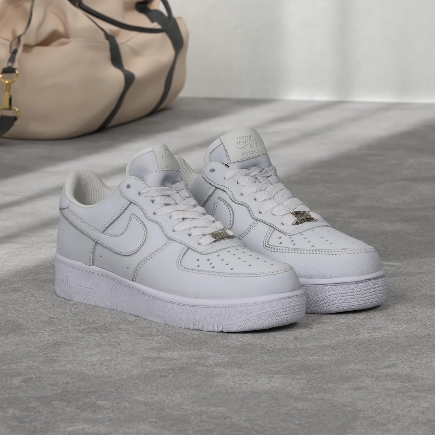 Мужские кроссовки Nike, White
Мужские кроссовки Nike, White