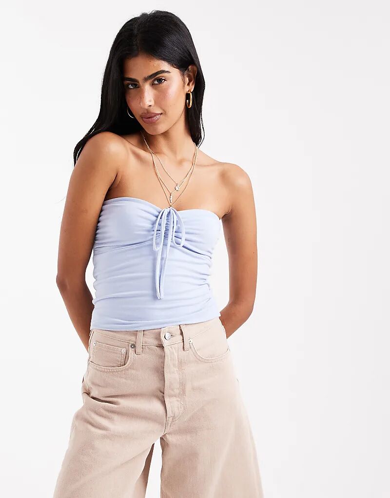 Топ Hollister с завязкой спереди и халтер-воротником светло-голубого цвета
Топ Hollister с завязкой спереди и халтер-воротником светло-голубого цвета