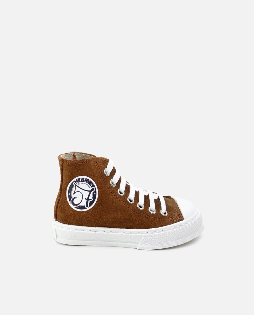 Детские замшевые сапожки с резиновым носком Eli 1957, коричневый
Детские замшевые сапожки с резиновым носком Eli 1957, коричневый