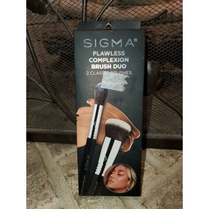 Кисти для безупречного макияжа Flawless Complexion Brush Duo 2ct #605 — упаковка из 2 шт Sigma Beauty
Кисти для безупречного макияжа Flawless Complexion Brush Duo 2ct #605 — упаковка из 2 шт Sigma Beauty