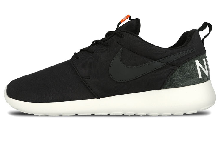 Nike Roshe One Кроссовки Мужчины
Nike Roshe One Кроссовки Мужчины