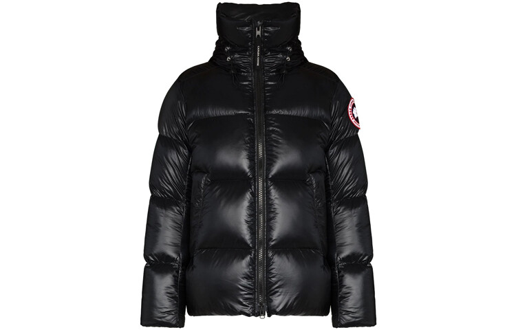 Мужской пуховик Canada Goose, черный
Мужской пуховик Canada Goose, черный