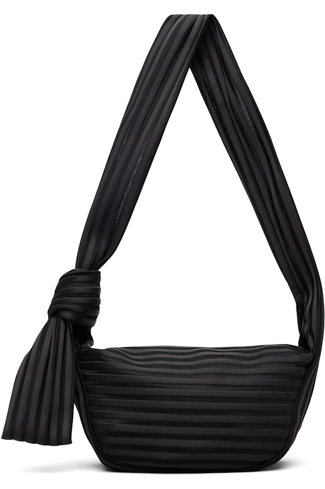 Линейная вязаная сумка 58 Issey Miyake, черный
Линейная вязаная сумка 58 Issey Miyake, черный