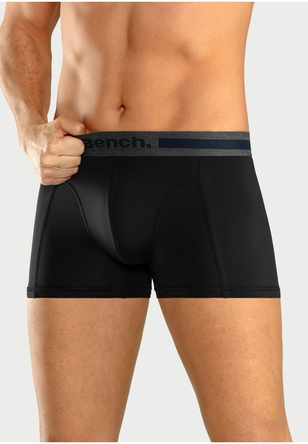 Брюки SET PACK 4 Bench, черный
Брюки SET PACK 4 Bench, черный