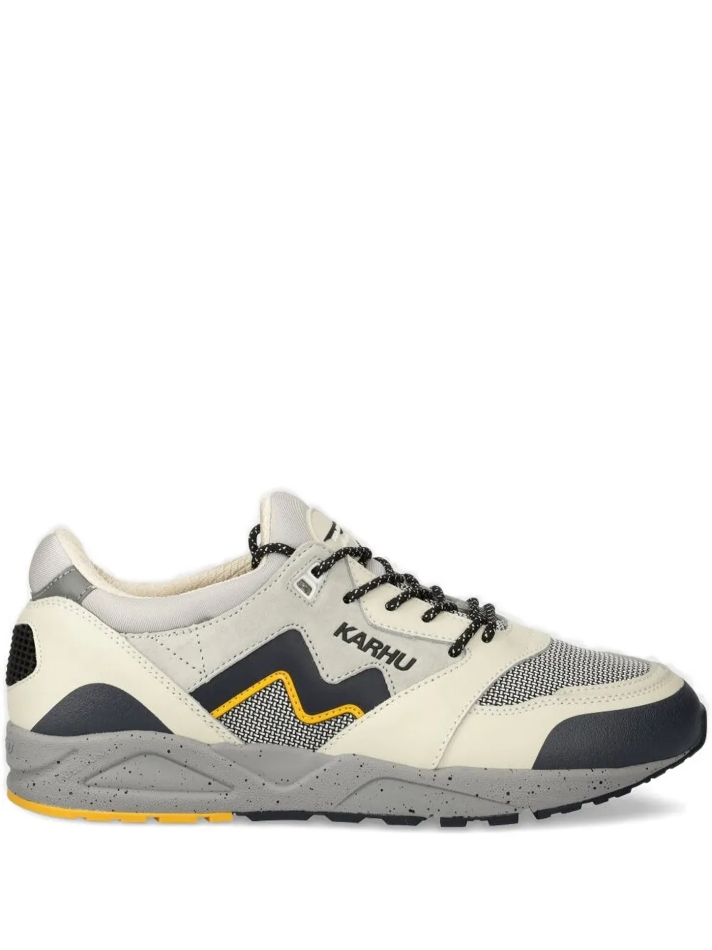 Низкие кеды Fusion Karhu, серый
Низкие кеды Fusion Karhu, серый